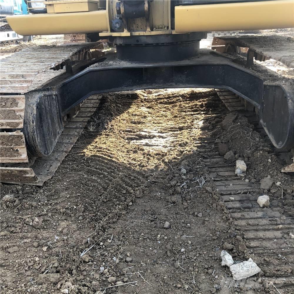 CAT 307E2 حفارات وسط 7 طن - 12 طن