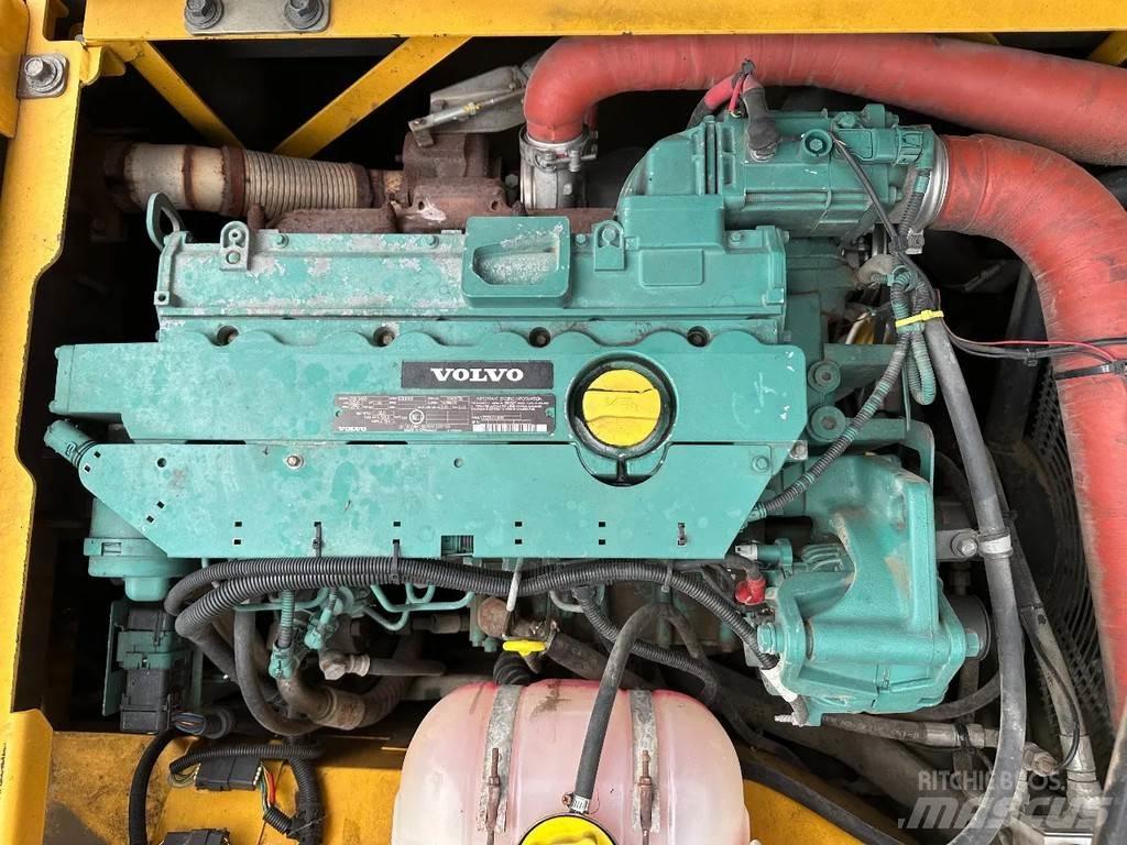 Volvo EW140C حفارات بعجل