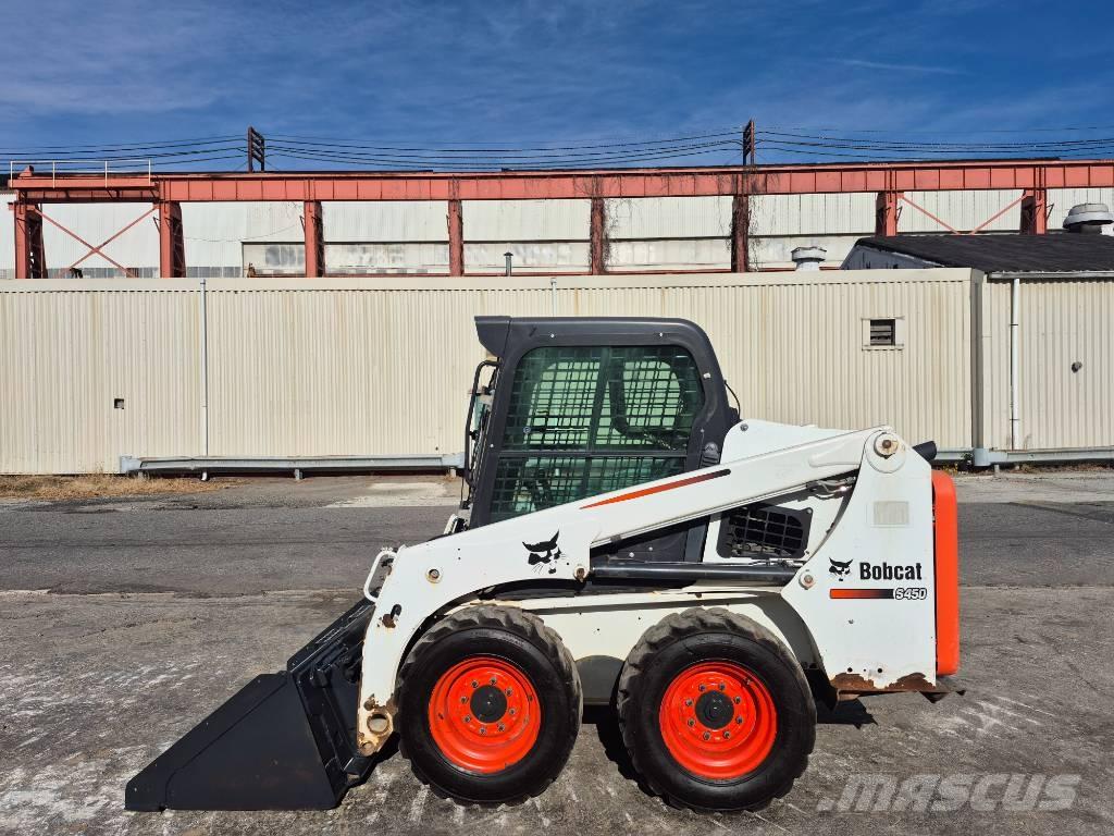 Bobcat S 450 لوادر انزلاقية التوجيه