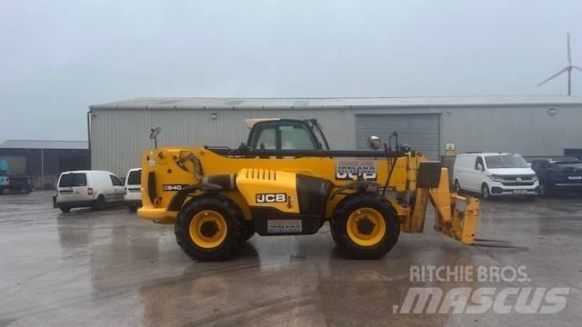 JCB 540-170 مناولات متداخلة