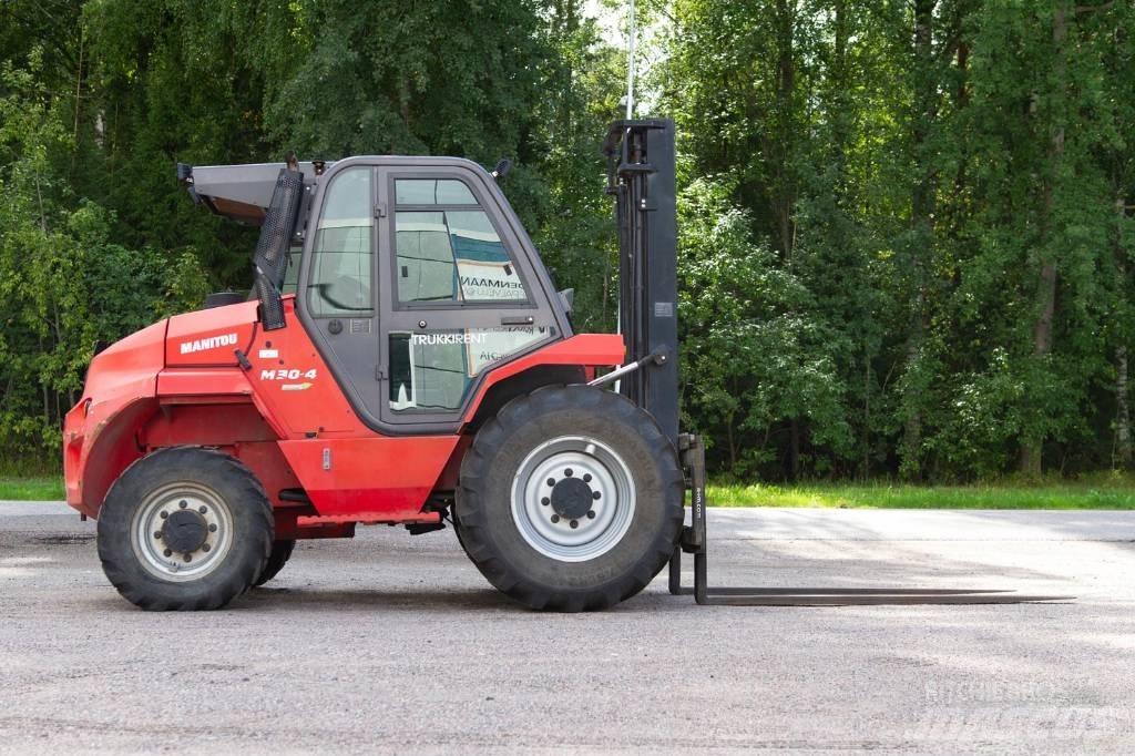 Manitou M 30.4 شاحنات الطرق الوعرة
