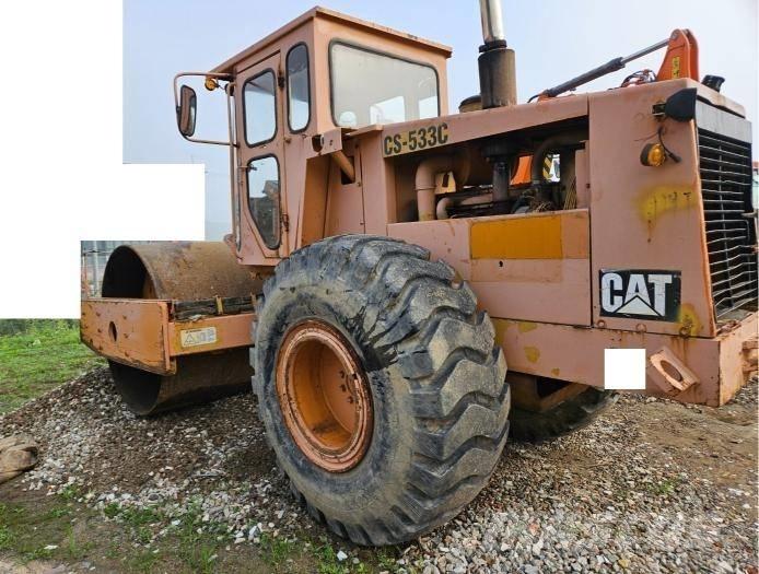 CAT CS 533 C مداحل ثنائية الاسطوانة