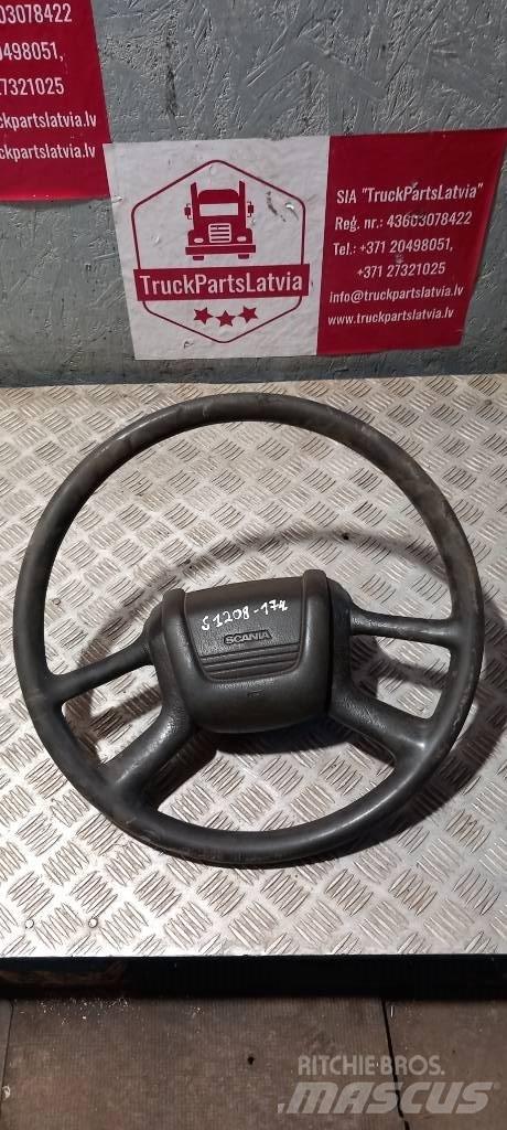 Scania 94 D.    1439128 كابينة والداخلية