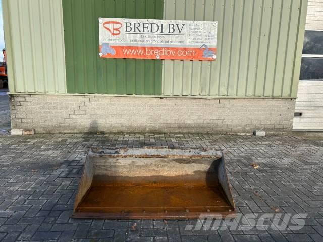 Bobcat bak CAT دلاء