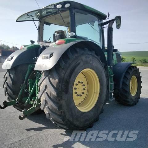 John Deere 6170 R الجرارات