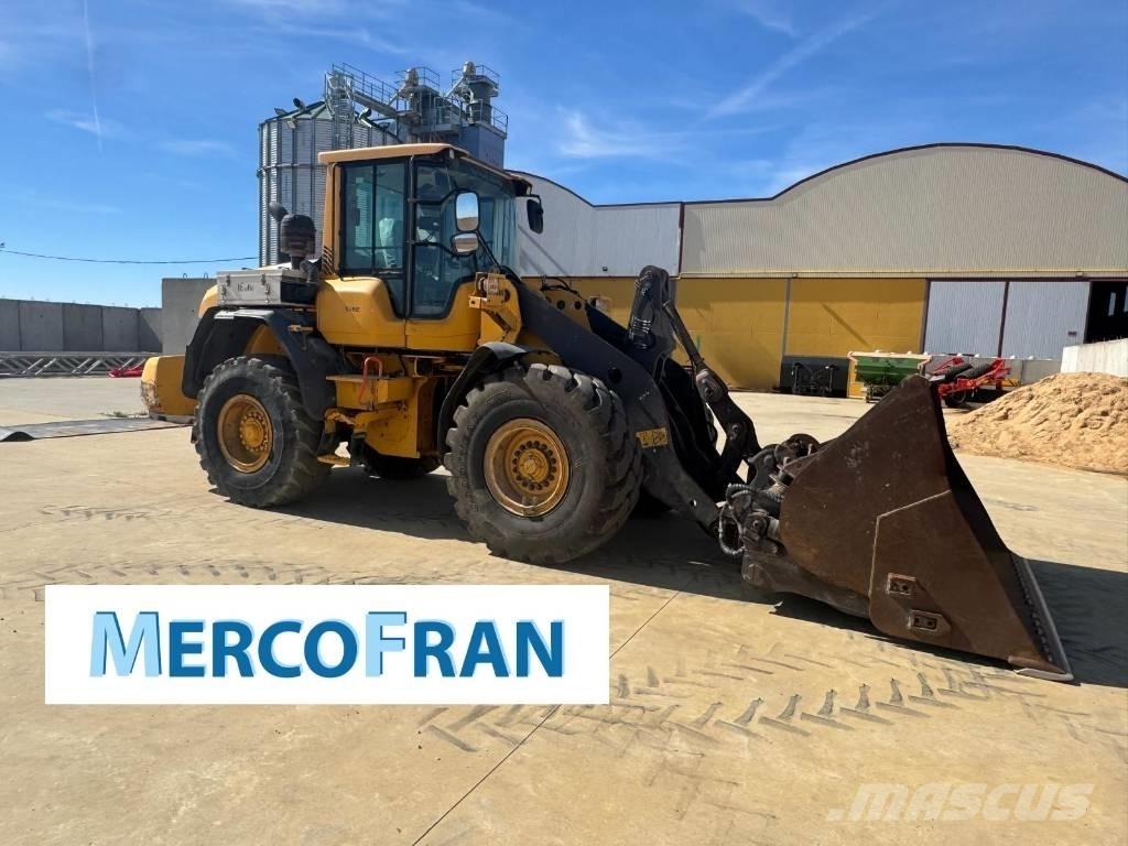Volvo L 90 G لوادر بعجل