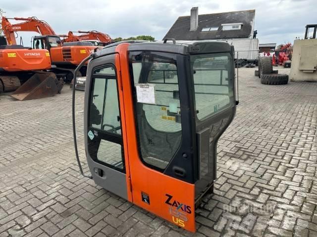 Hitachi Zaxis كابينة والداخلية