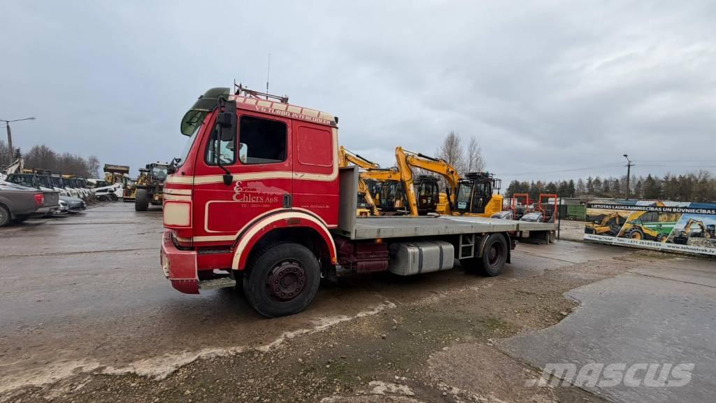 Mercedes-Benz 1827 مركبات النقل