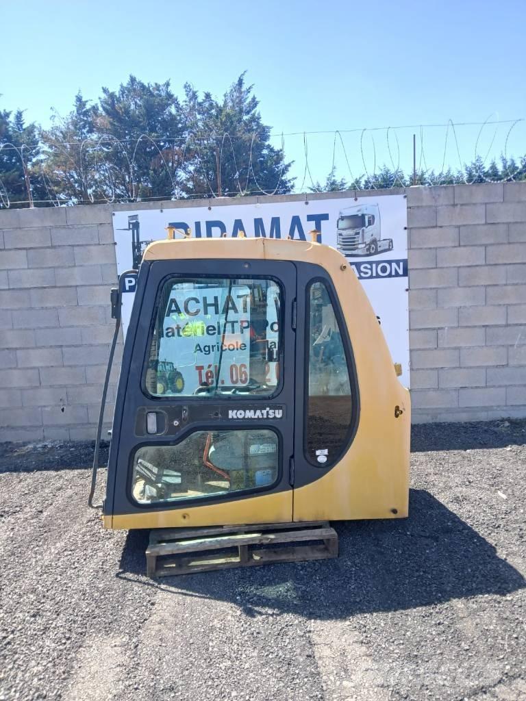 Komatsu PC 210 كابينة والداخلية