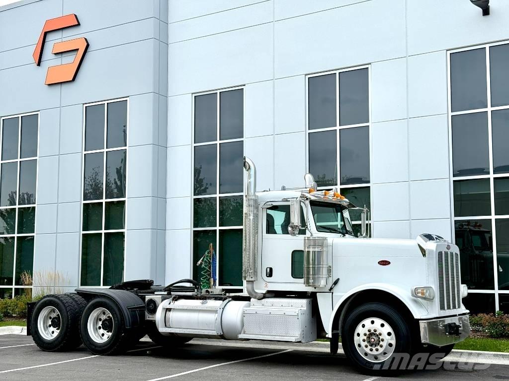 Peterbilt 388 وحدات الجر
