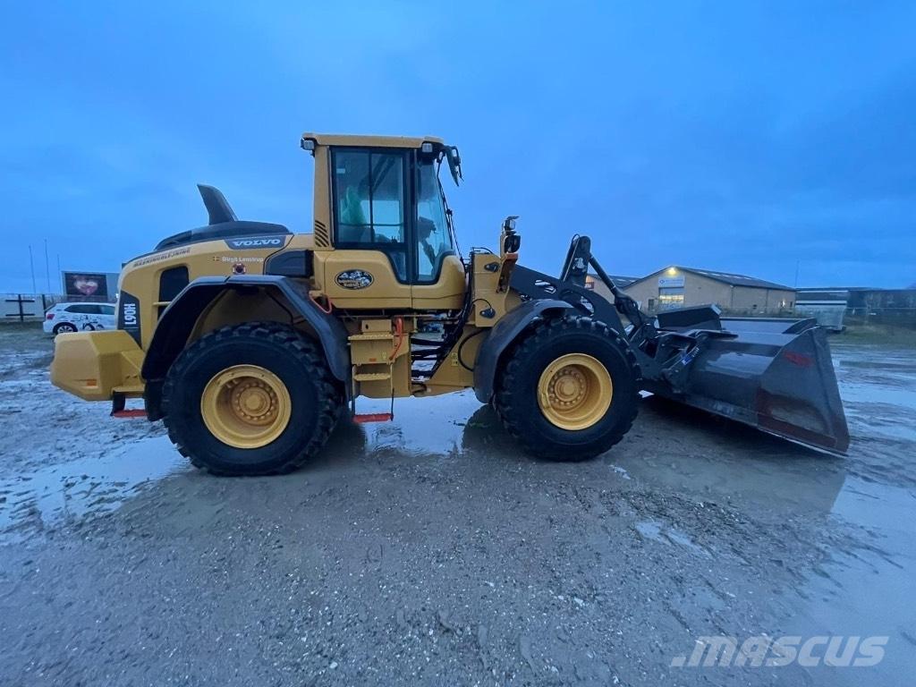 Volvo L 90 H لوادر بعجل