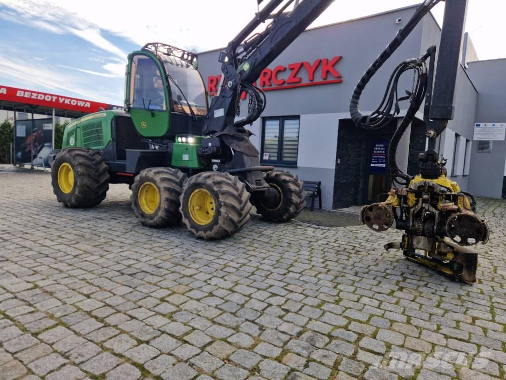 John Deere 1070 E حصادات
