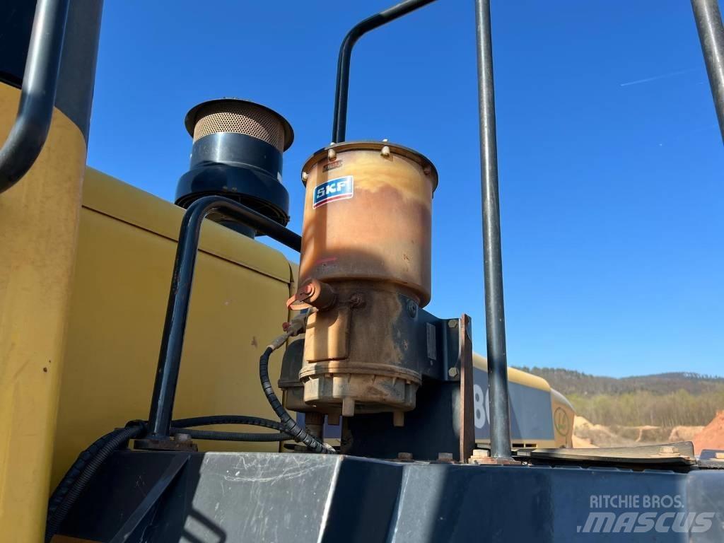 Komatsu WA 480-6lc لوادر بعجل
