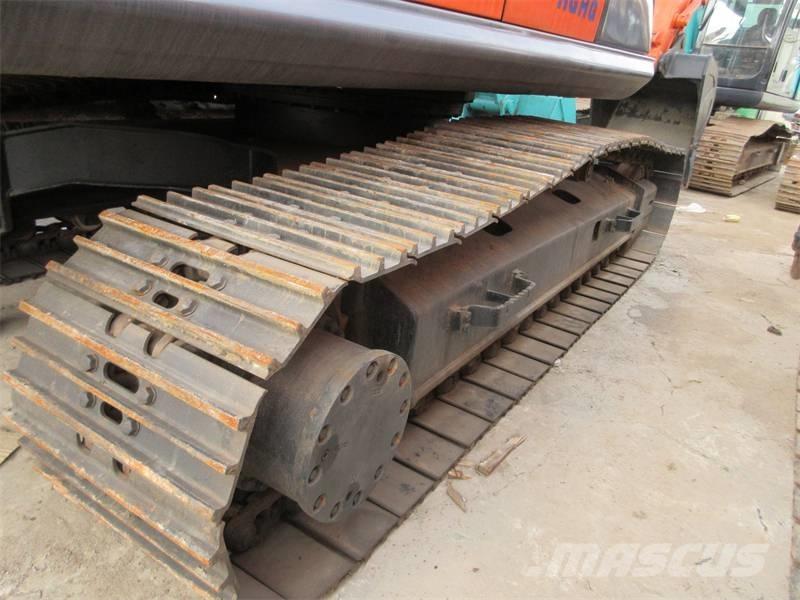 Hitachi Zaxis 200-3G حفارات زحافة