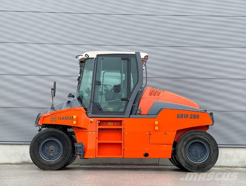 Hamm GRW 280-10 مداحل ذات إطارات هوائية