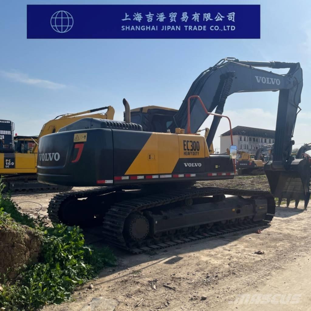 Volvo EC 300 حفارات زحافة