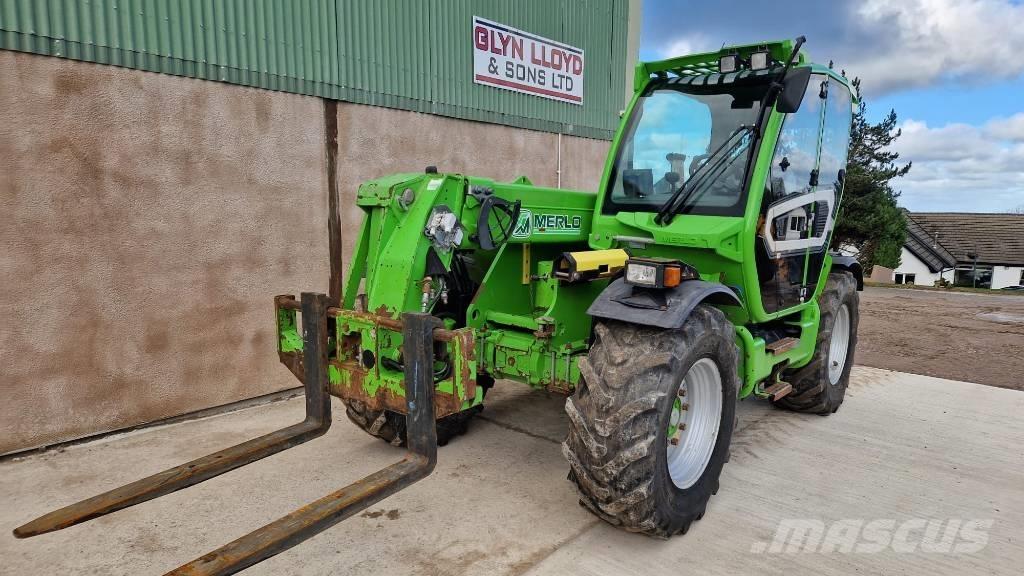 Merlo TF 42.7 CS-140 مناولات متداخلة