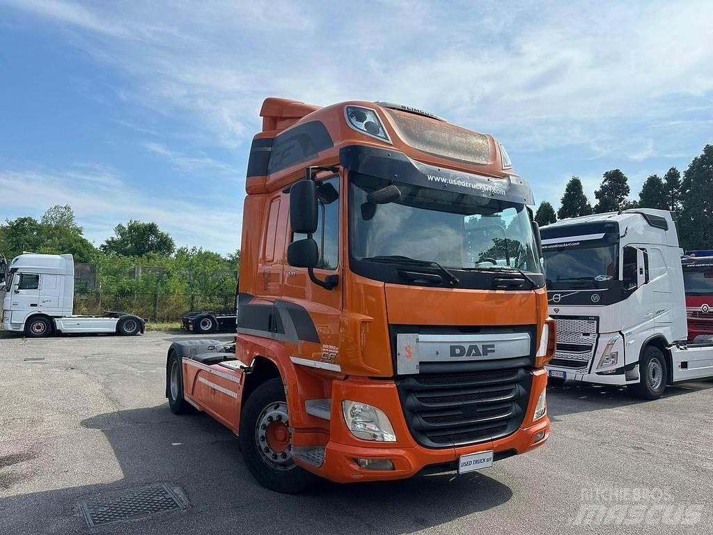 DAF CF 85.440 وحدات الجر