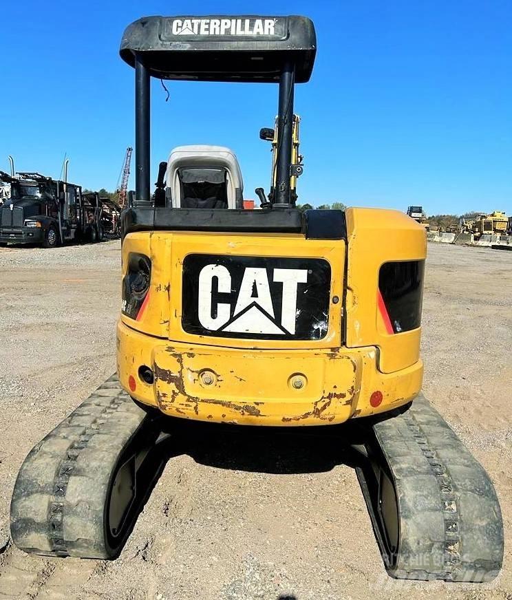 CAT 304 C CR حفارات صغيرة أقل من 7 طن (حفارات صغيرة)
