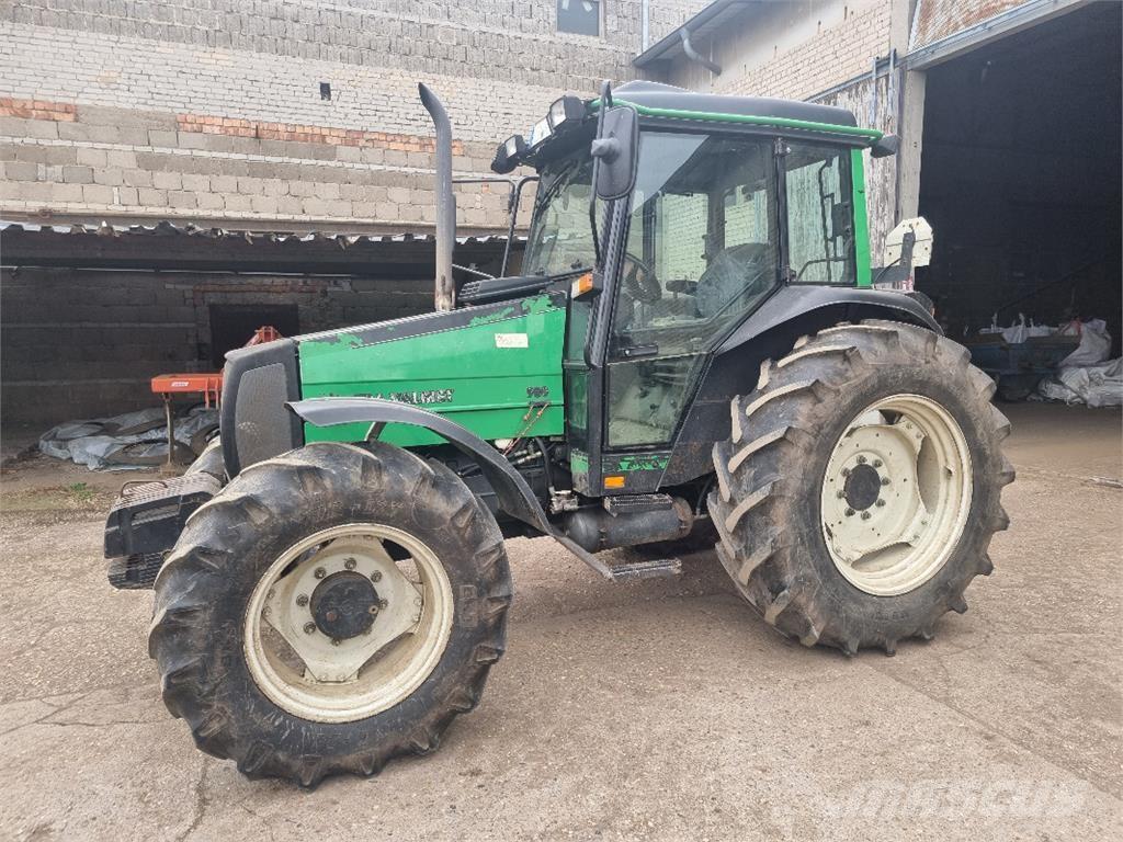 Valtra Valmet 900 الجرارات