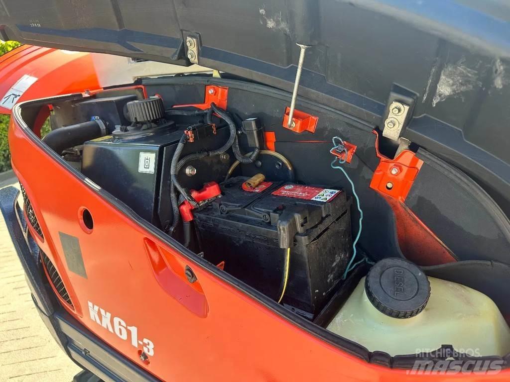 Kubota KX61-3 حفارات صغيرة أقل من 7 طن (حفارات صغيرة)