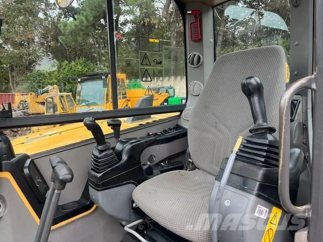 Volvo ECR 88 D حفارات وسط 7 طن - 12 طن