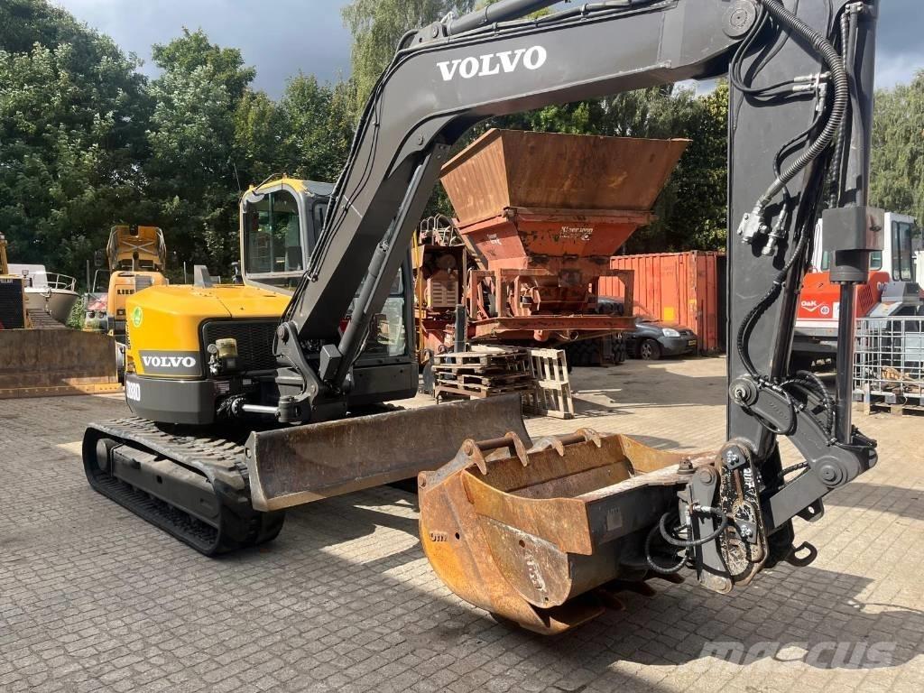 Volvo ECR 88 D حفارات وسط 7 طن - 12 طن