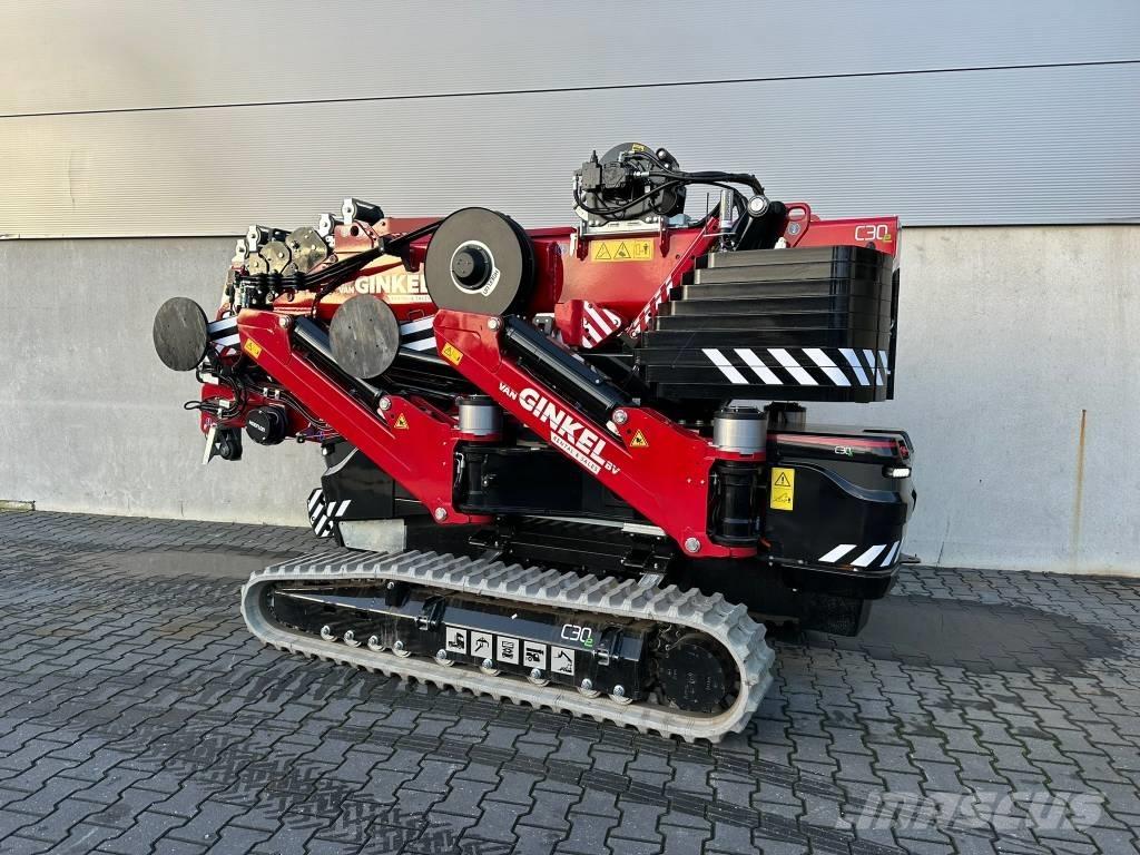 Hoeflon C30e رافعات صغيرة