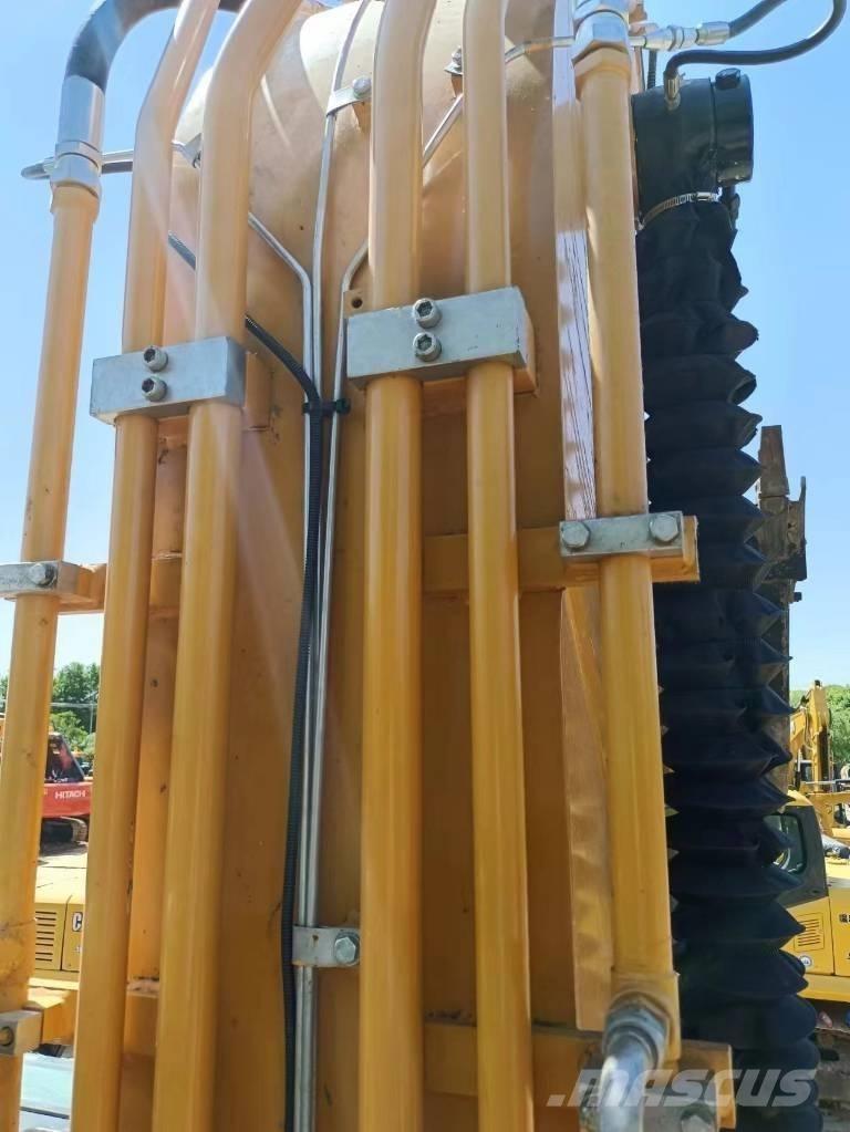 Sany SY 235 حفارات وسط 7 طن - 12 طن