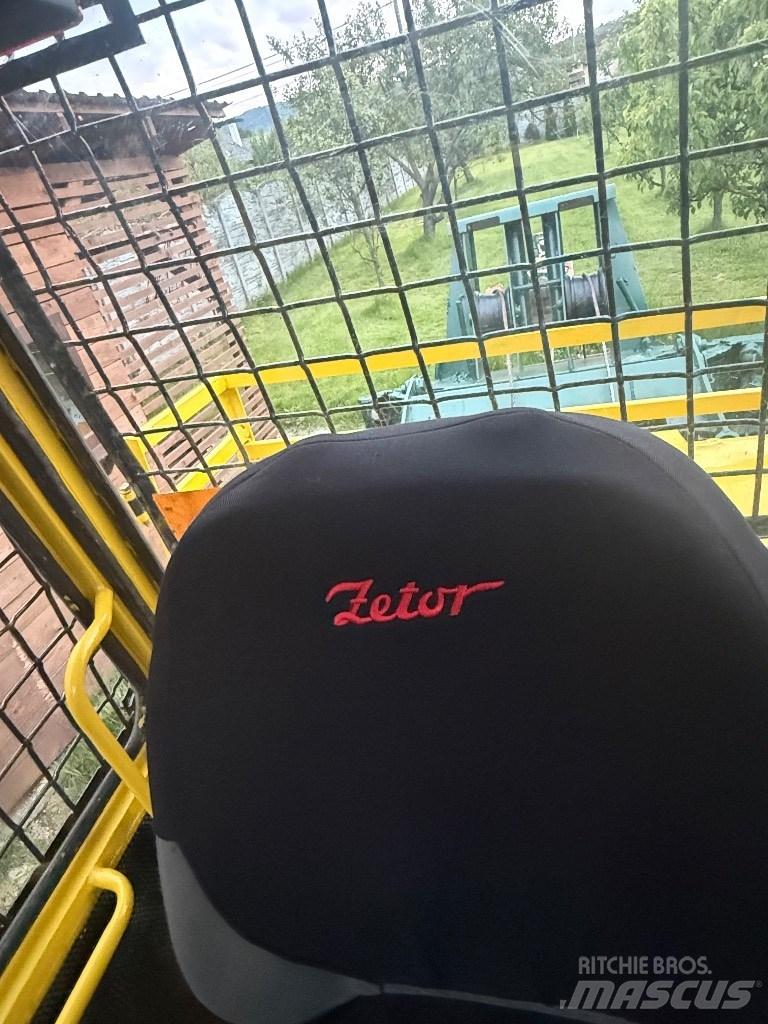 LKT 81 TURBO جرارات التحريج