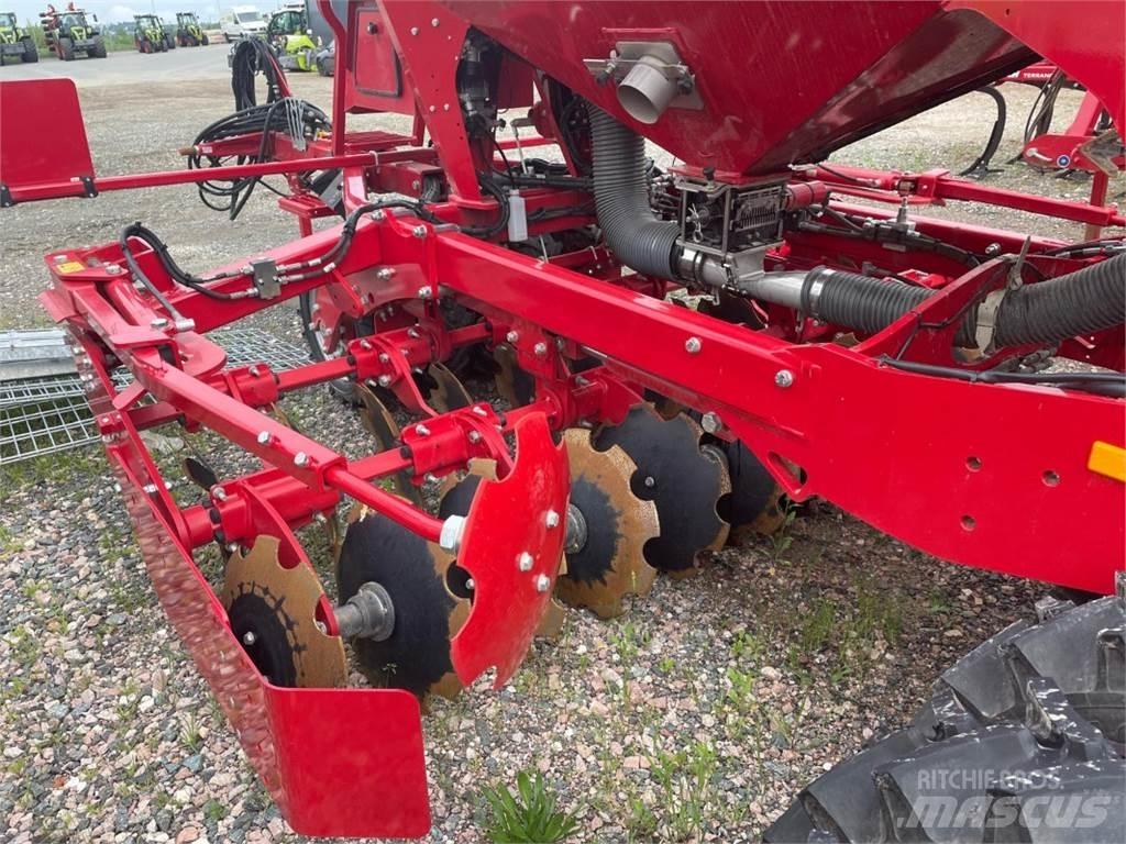 Horsch PRONTO 3 DC مثاقيب