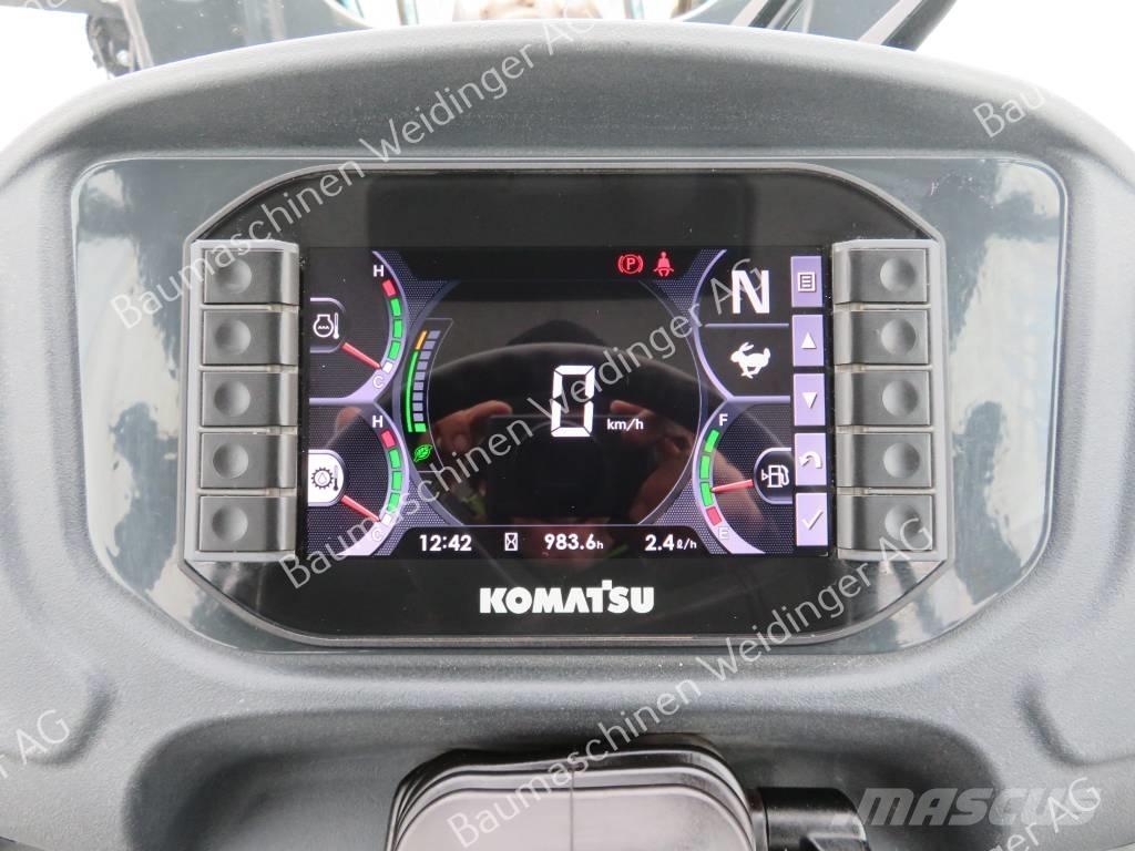 Komatsu WA 70 M-8 لوادر بعجل