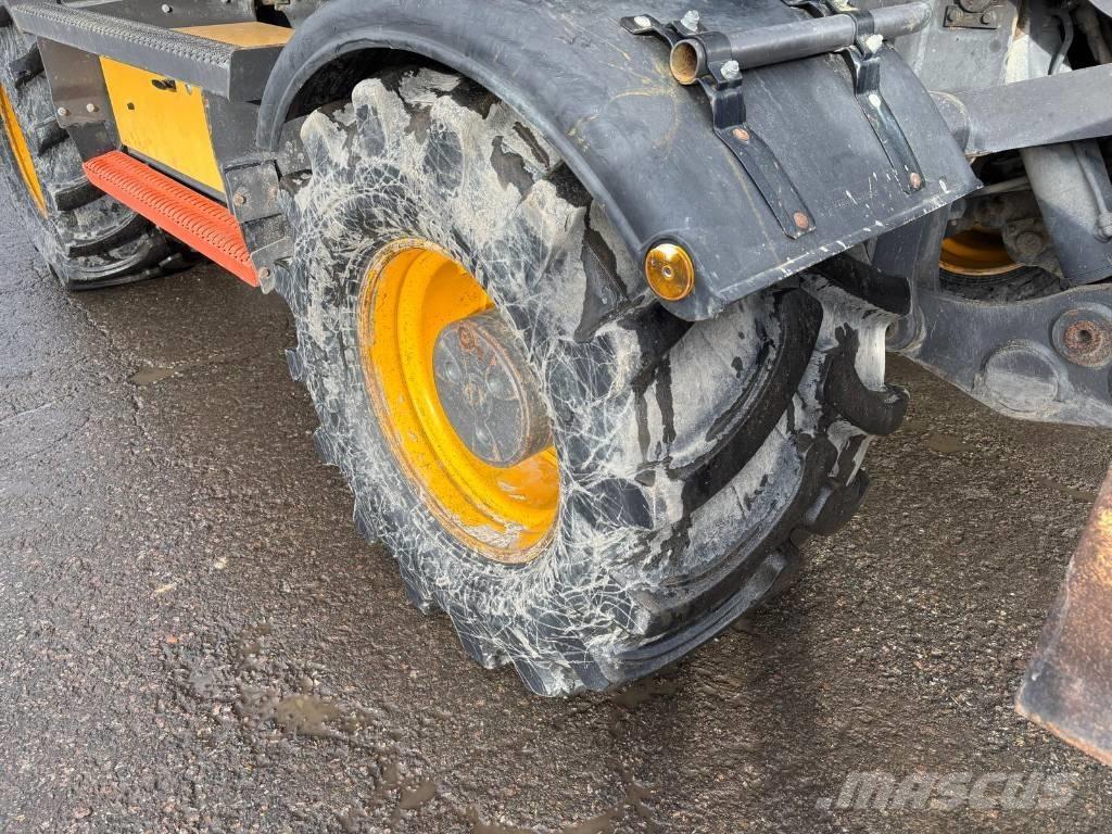 Volvo EWR 150 E حفارات بعجل