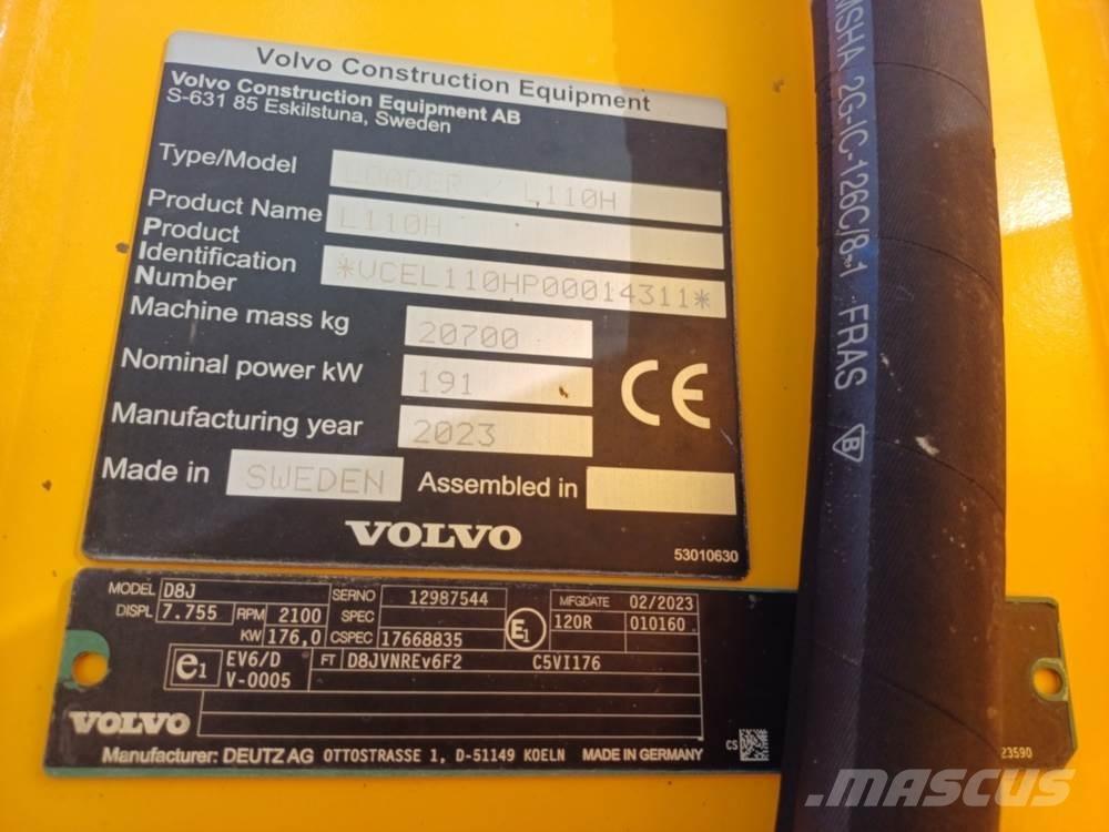Volvo L110H لوادر بعجل
