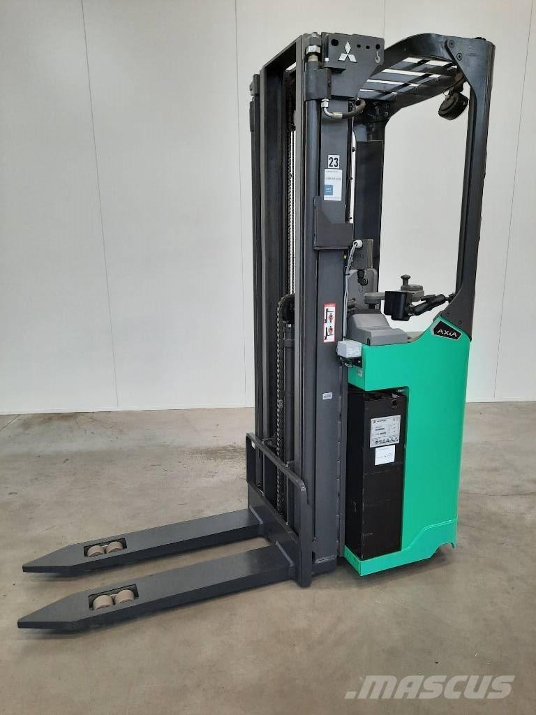 Mitsubishi SBR16N2 شاحنات مناولة ذاتية الدفع