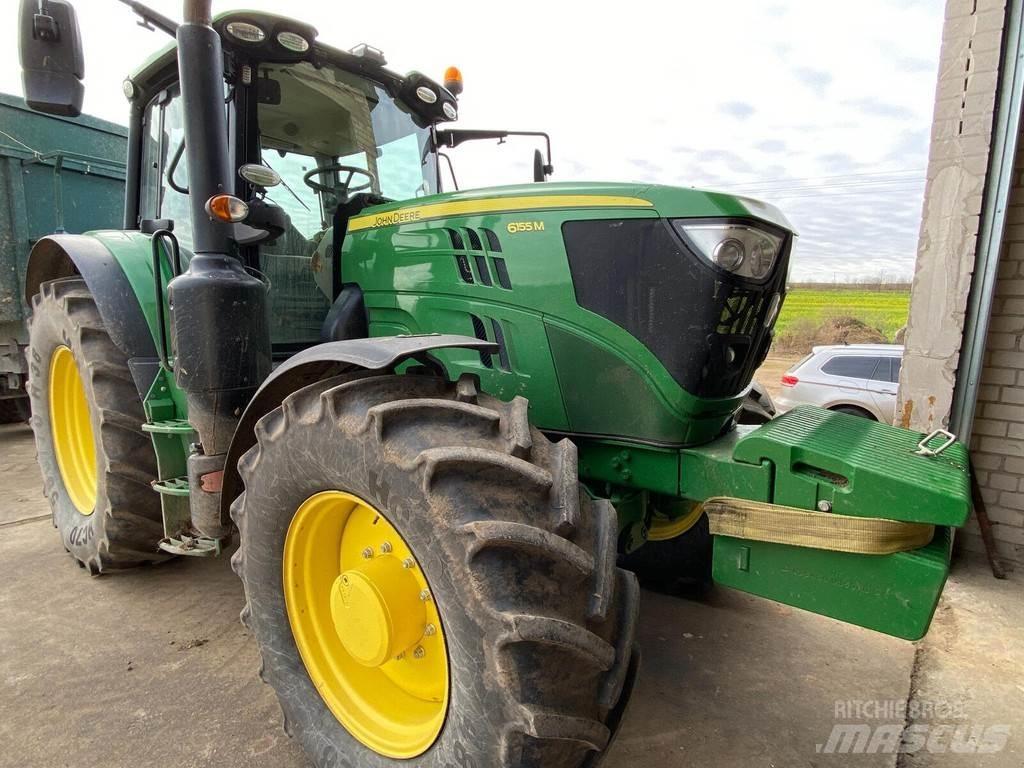John Deere 6155M الجرارات