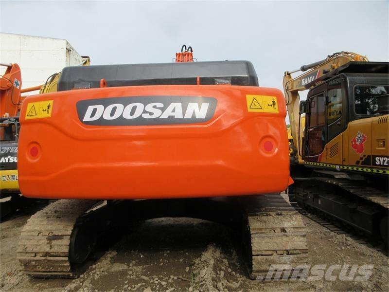 Doosan DX 340 حفارات زحافة