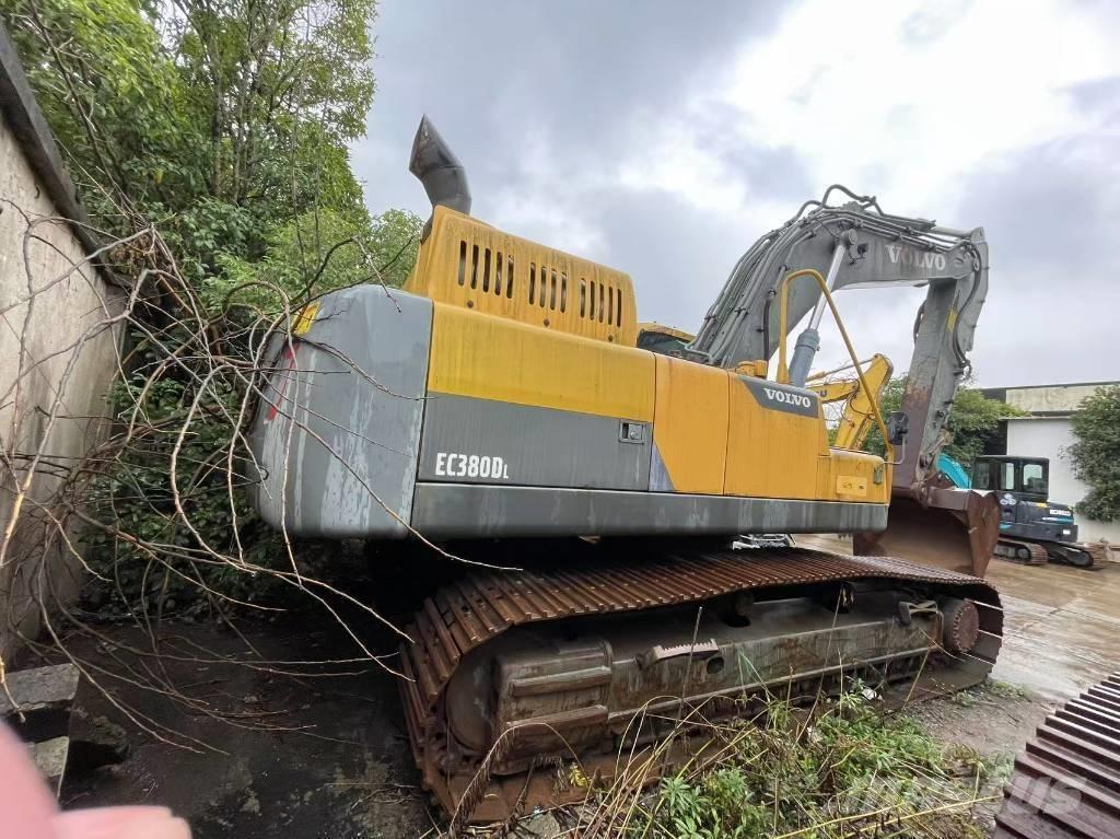 Volvo EC 380 DL حفارات زحافة