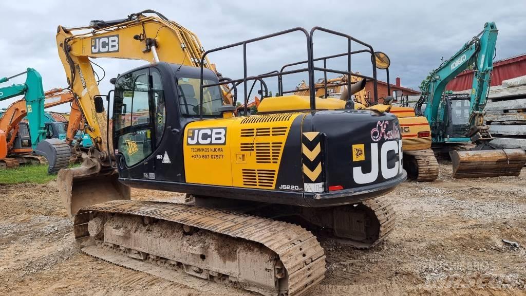 JCB JS 220 LC حفارات زحافة