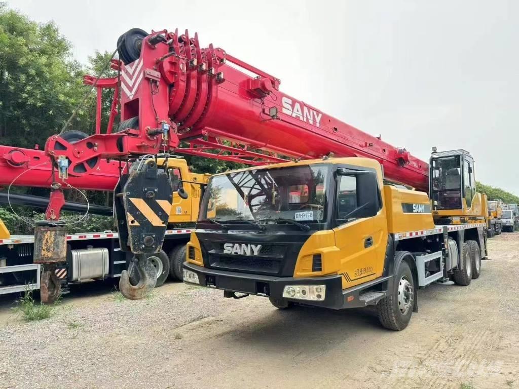 Sany STC 250 E رافعات الطرق الوعرة