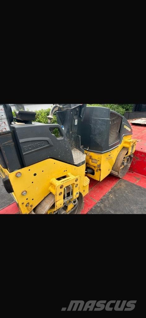 Bomag BW 120 AD-5 مداحل ثنائية الاسطوانة