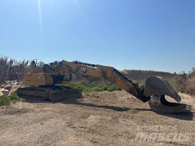 CAT 325 حفارات زحافة