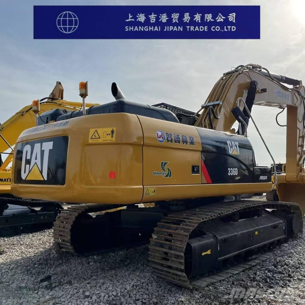 CAT 336 D حفارات زحافة