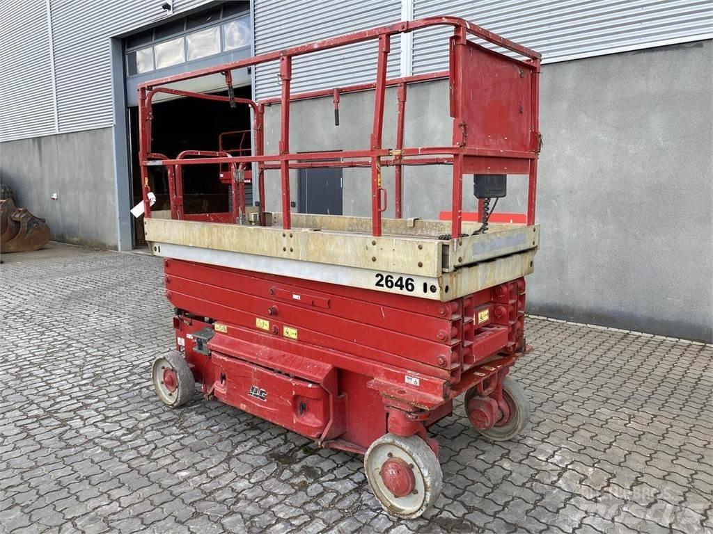JLG 2646ES رافعات مقصية الشكل