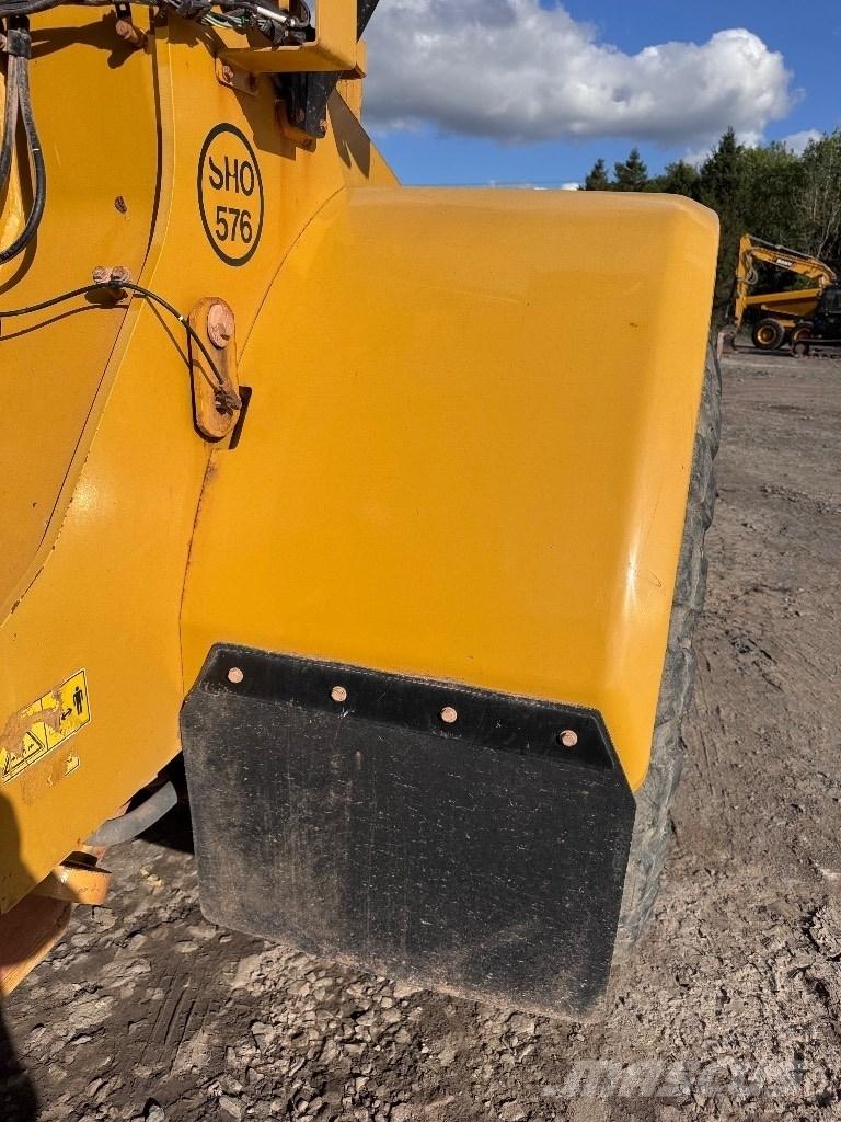 CAT 972 K لوادر بعجل