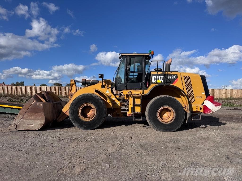 CAT 972 K لوادر بعجل
