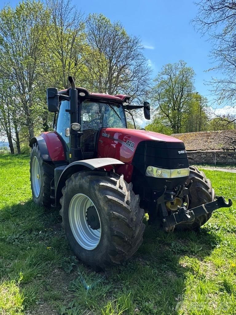 Case IH Puma 220 الجرارات