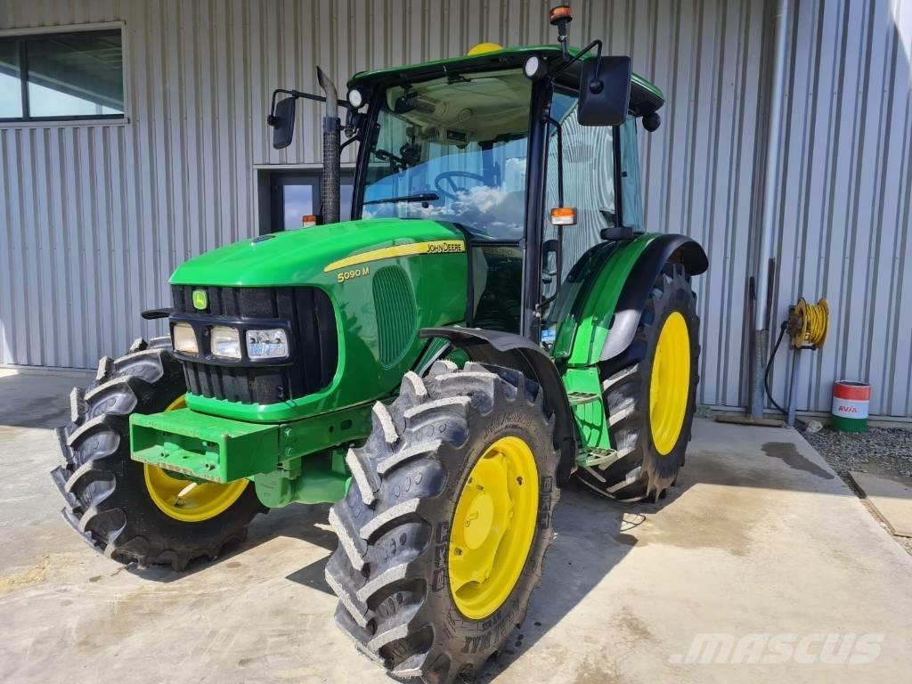 John Deere 5090 M الجرارات