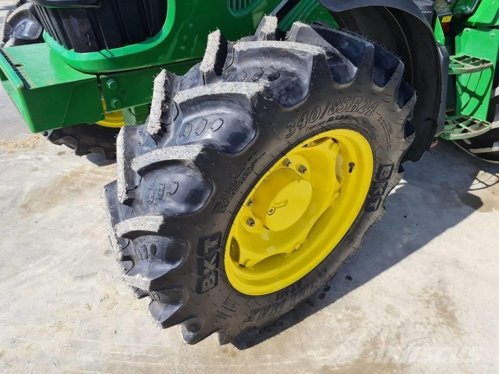 John Deere 5090 M الجرارات