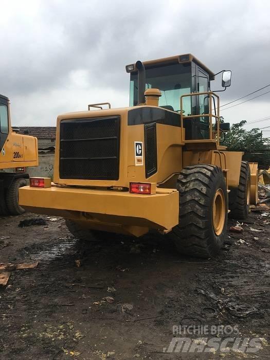 CAT 966H لوادر بعجل